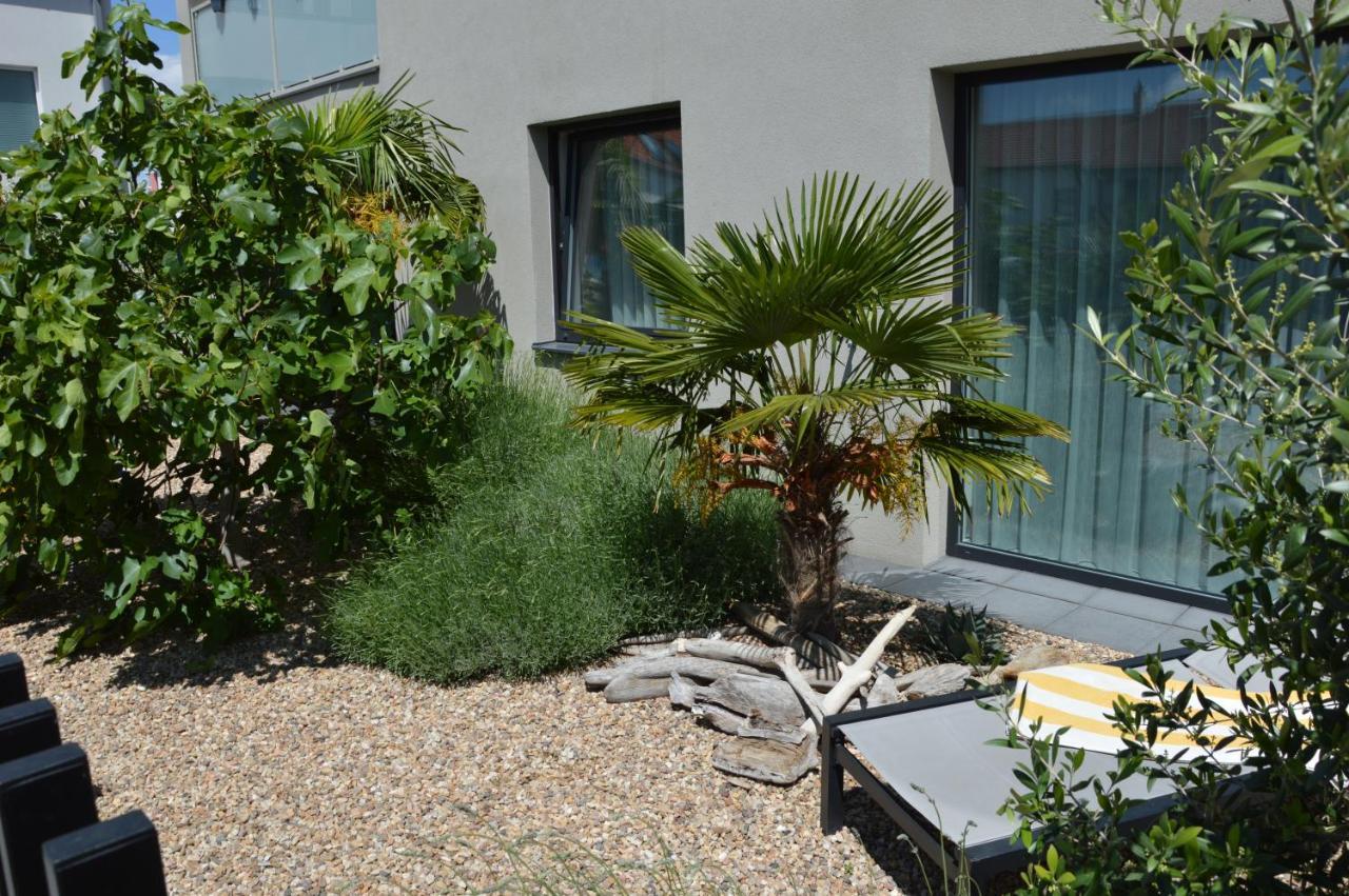 Palm Garden Apartment 1 Mikulov Bagian luar foto